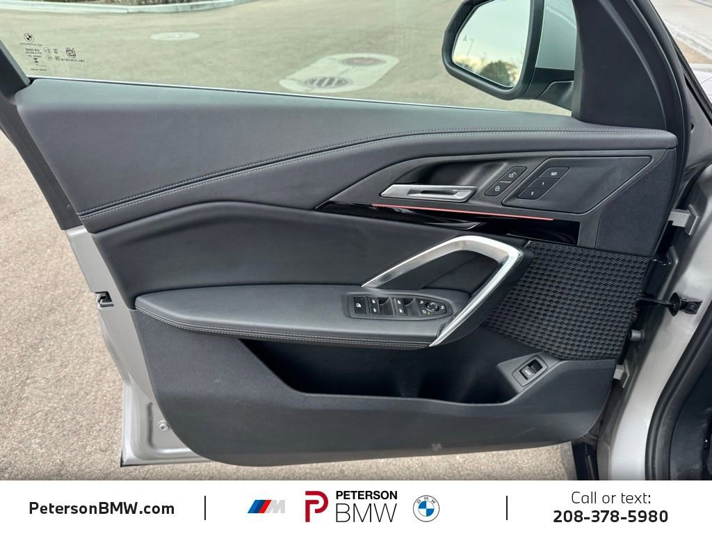 Used 2025 BMW X1 xDrive28i image 15