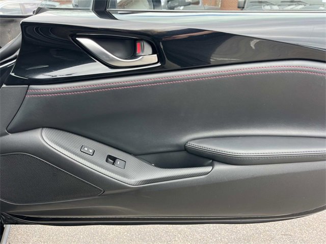 Used 2017 MAZDA MX-5 Miata RF Club image 16