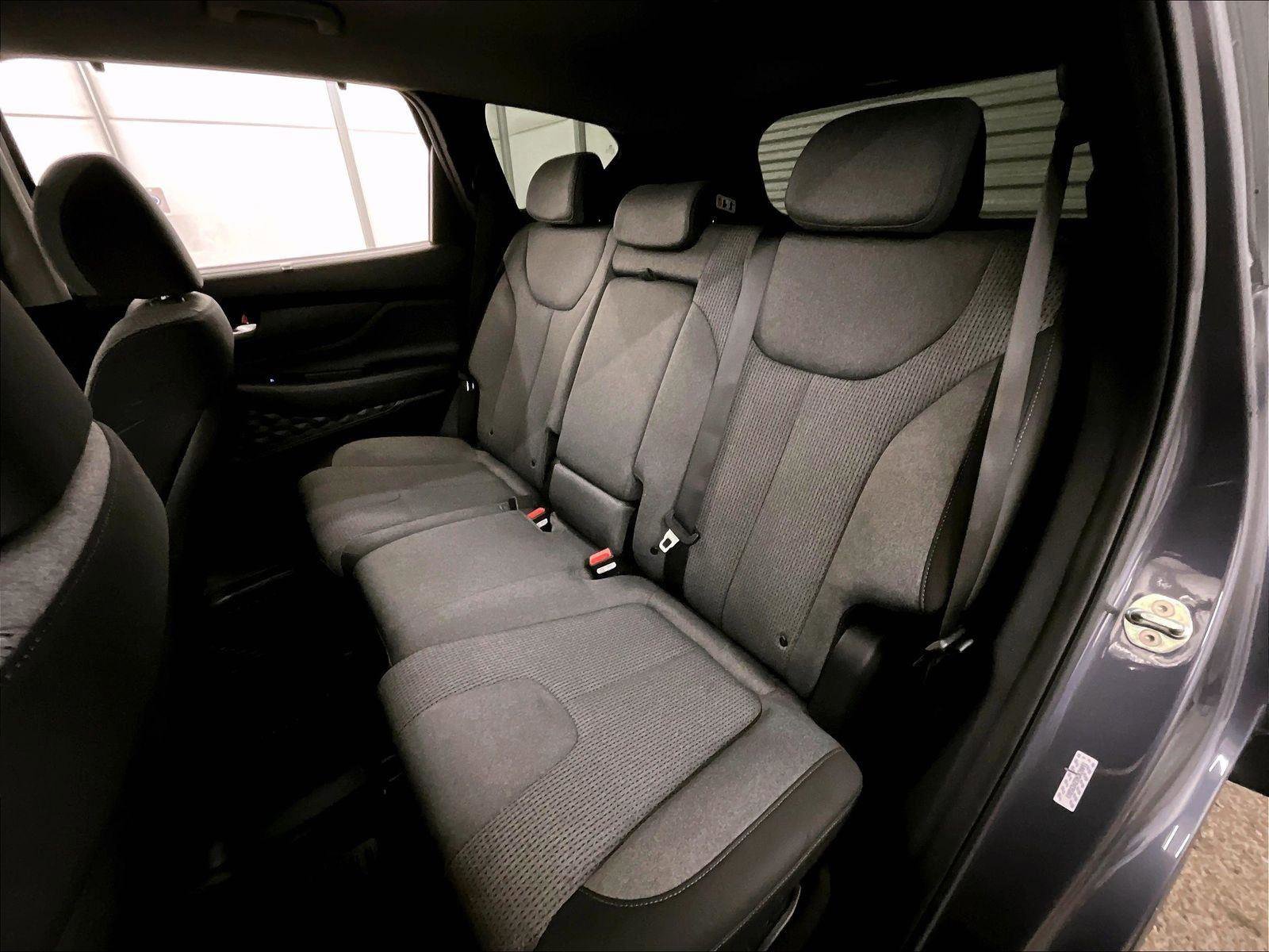 Used 2022 Hyundai Santa Fe SEL Convenience AWD/4WD image 25