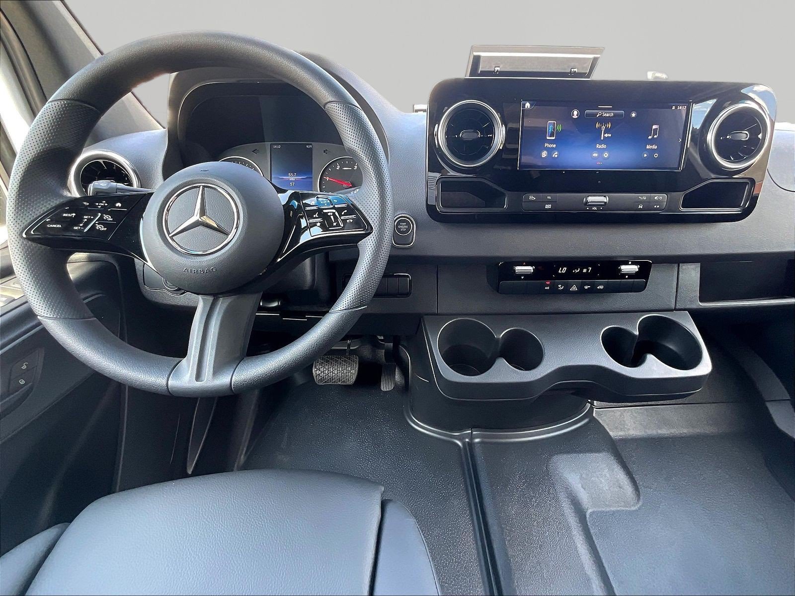New 2026 Mercedes-Benz Sprinter 2500 image 8