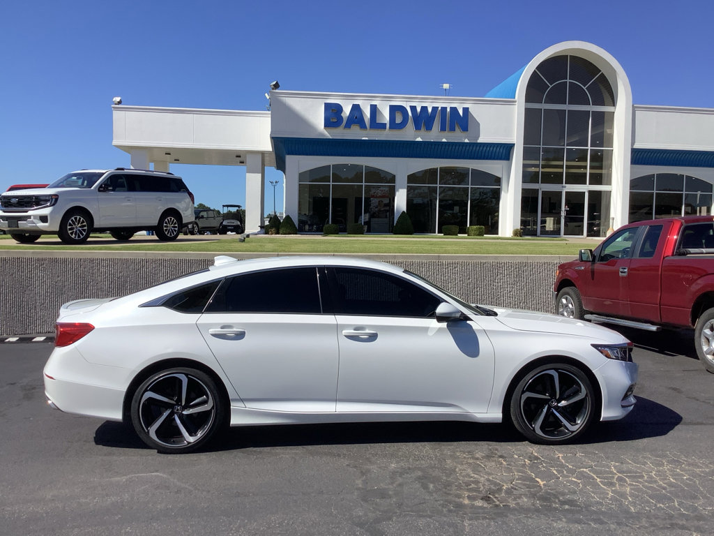 Used 2020 Honda Accord Sport image 8