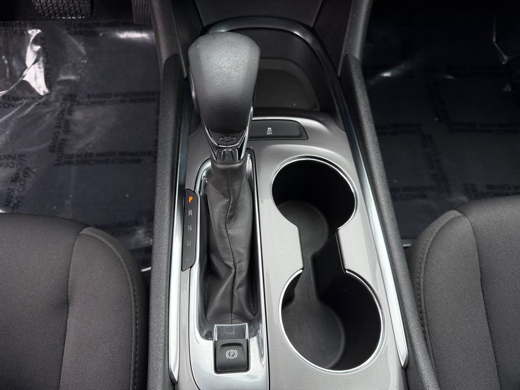 Used 2022 Chevrolet Malibu LT FWD image 19