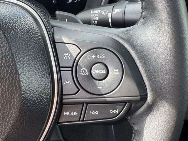 Certified 2025 Toyota Corolla XSE image 22