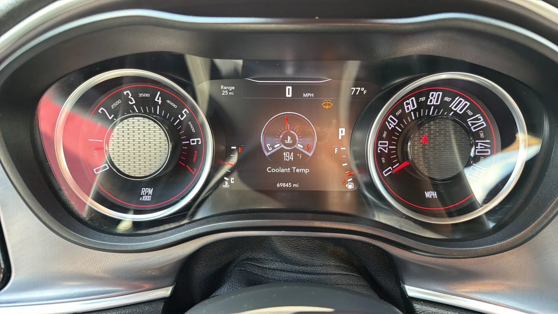 Used 2022 Dodge Challenger SXT RWD image 15