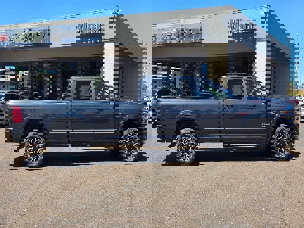 New 2025 RAM 3500 Limited image 6