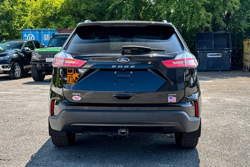 Certified 2022 Ford Edge SEL w/ Sport Appearance Package image 4
