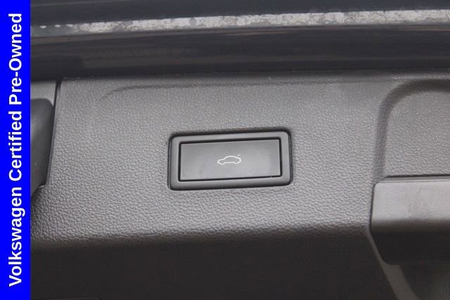 Used 2023 Volkswagen Atlas SEL Premium image 12