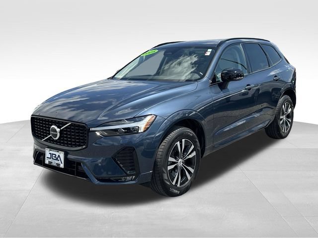Used 2025 Volvo XC60 B5 Core w/ Climate Package AWD/4WD image 24