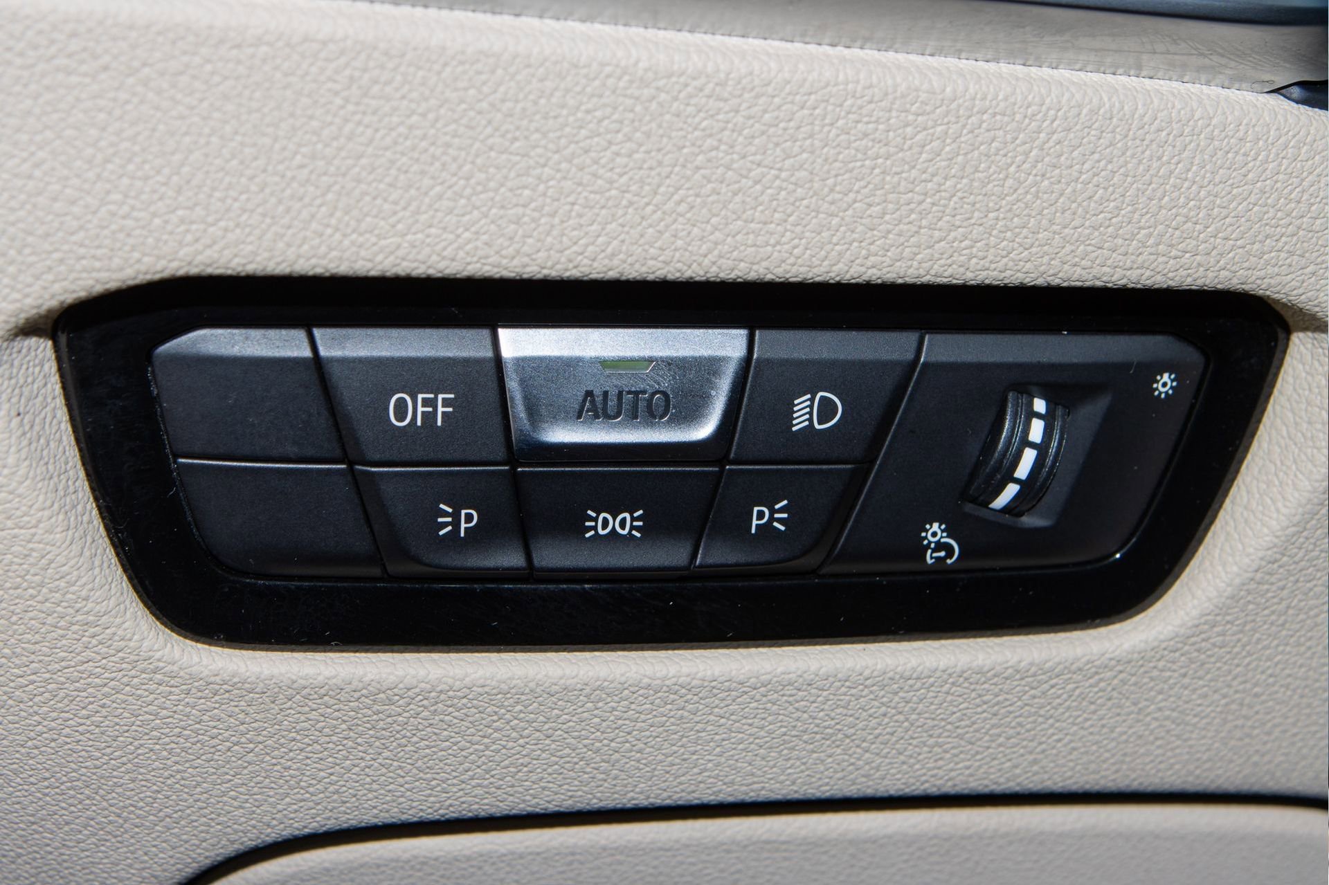 Used 2020 BMW 330i Sedan image 27