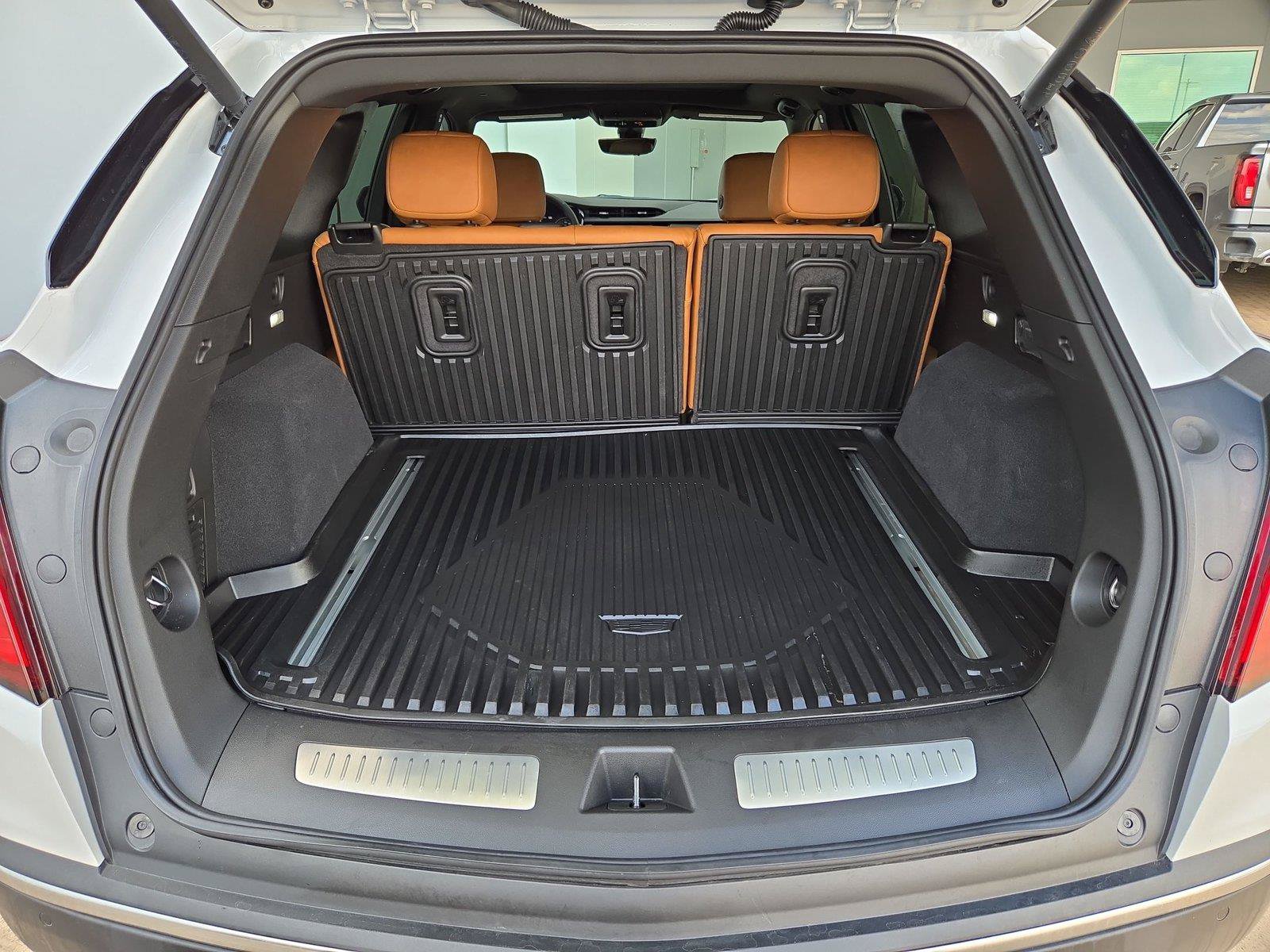 New 2026 Cadillac XT5 Sport AWD/4WD image 30
