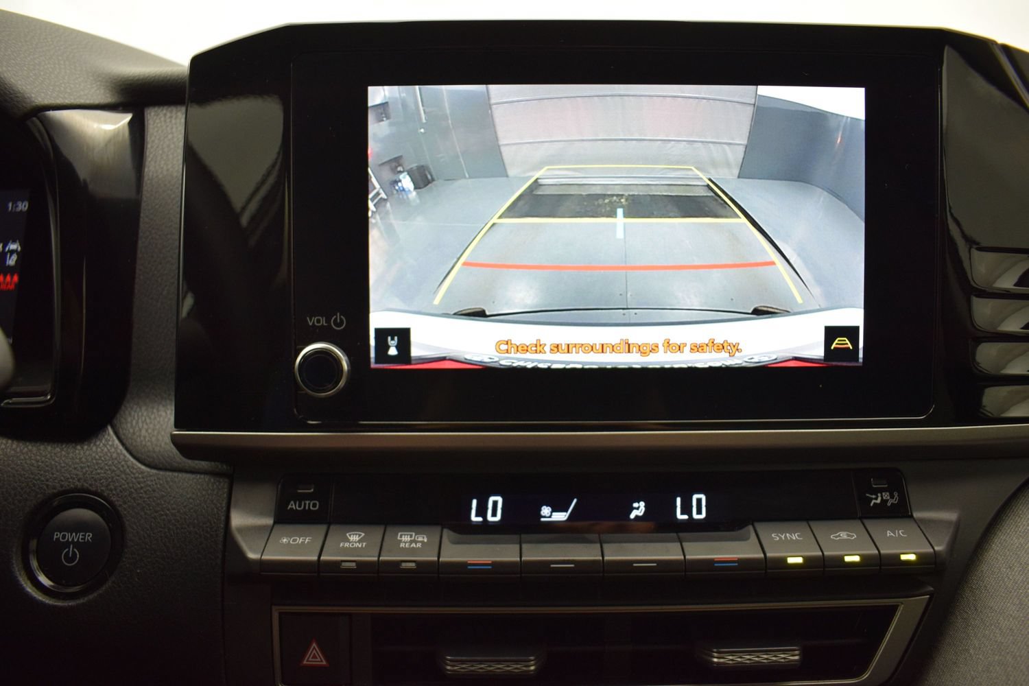 Used 2025 Toyota Camry LE w/ Convenience Package FWD image 16