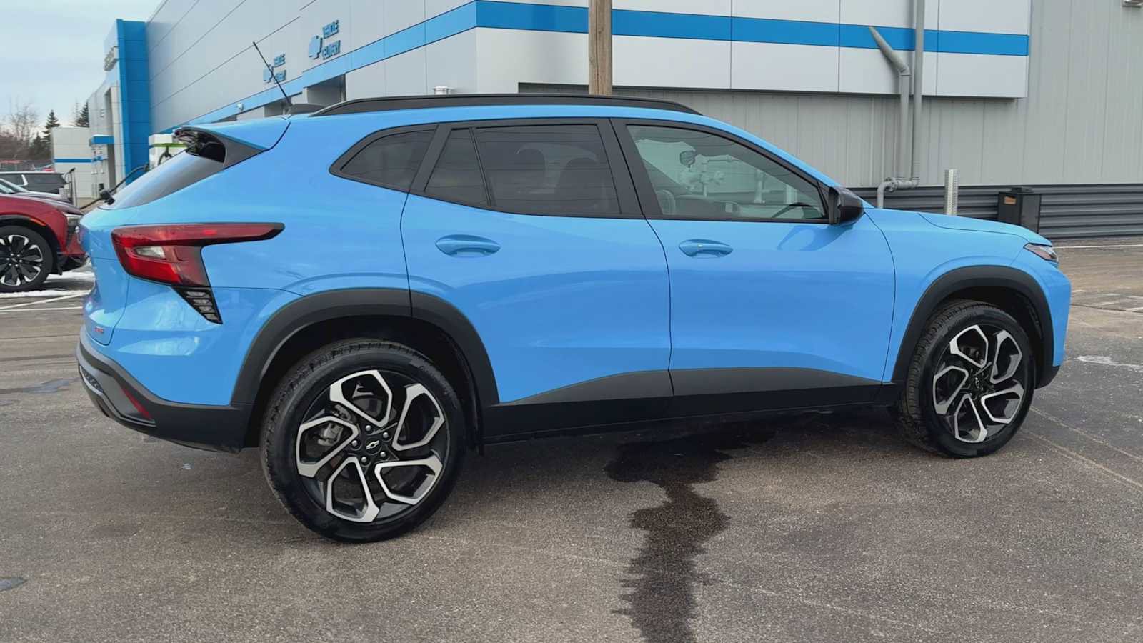 Certified 2024 Chevrolet Trax RS w/ Driver Confidence Package image 2