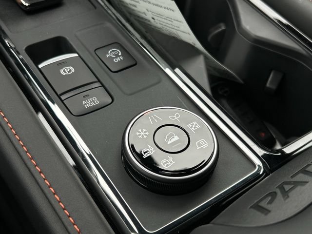 New 2026 Nissan Pathfinder Rock Creek AWD/4WD image 44