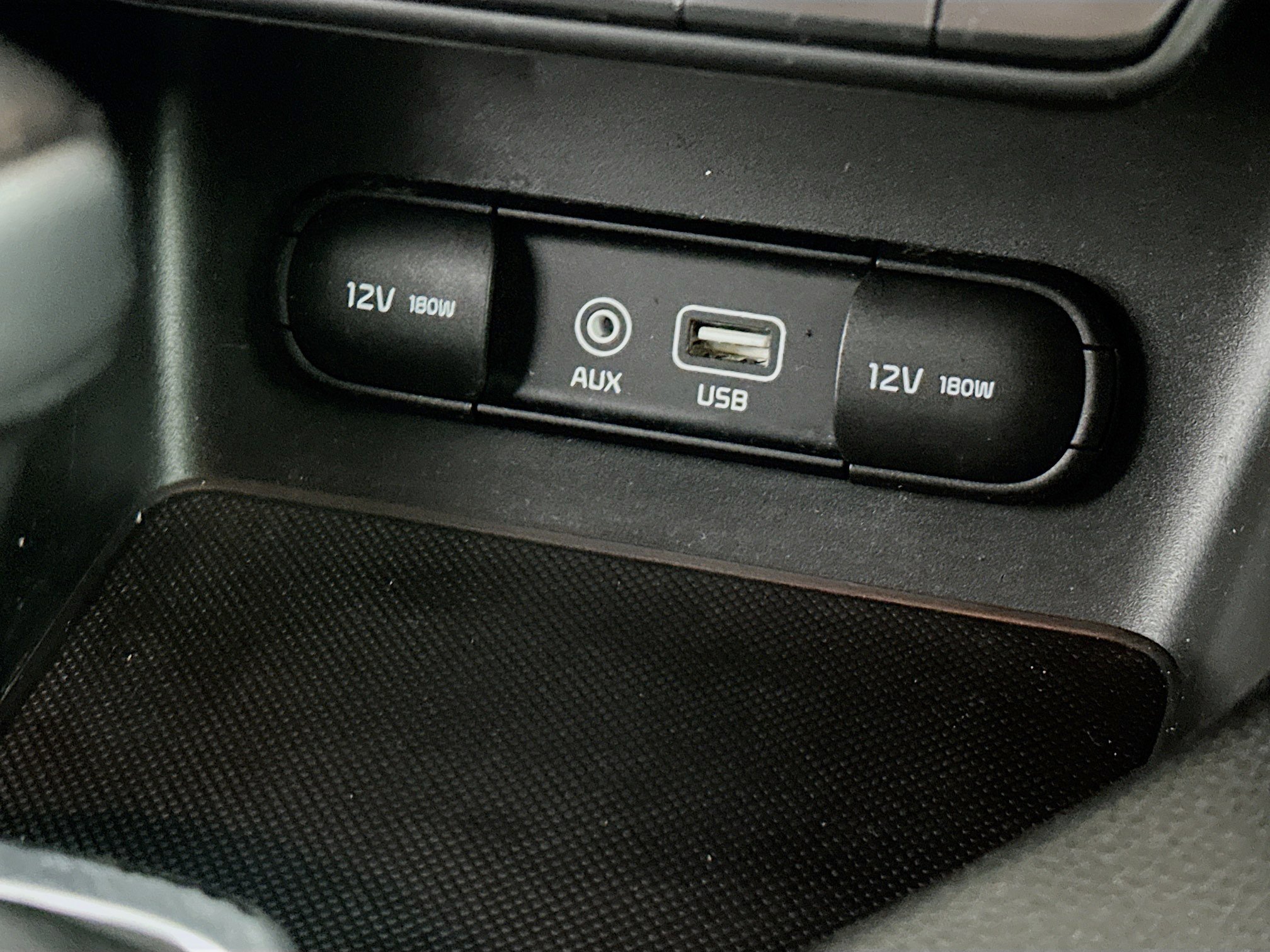 Used 2018 Kia Sportage EX w/ EX Sport Appearance Package image 25