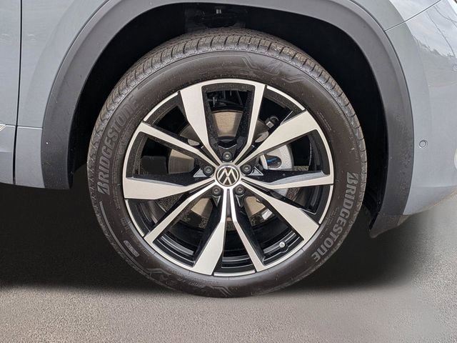 New 2026 Volkswagen Atlas SEL Premium R-Line AWD/4WD image 11