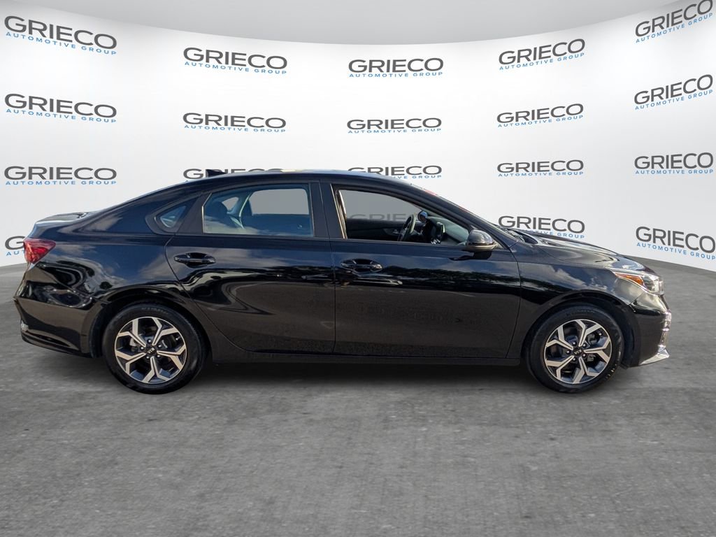 Used 2021 Kia Forte LXS image 8