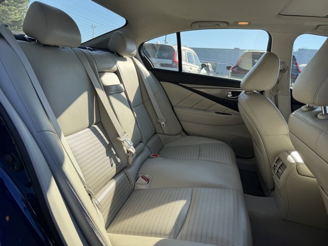 Used 2017 INFINITI Q50 Sport RWD image 27