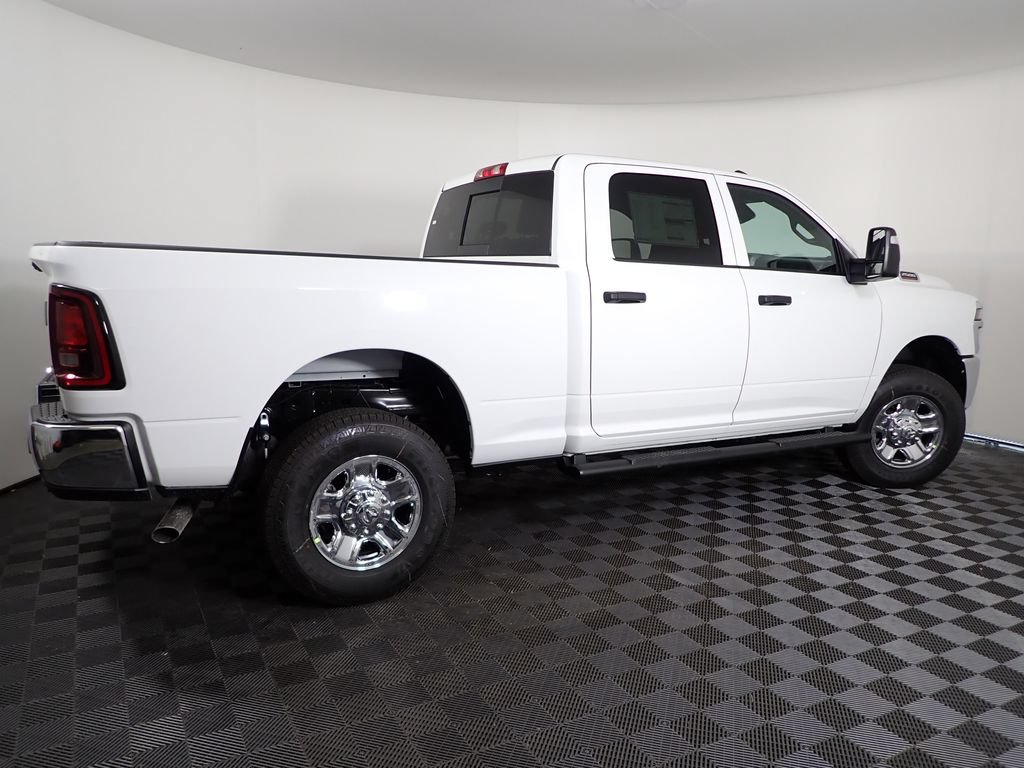 New 2026 RAM 2500 Tradesman AWD/4WD image 16
