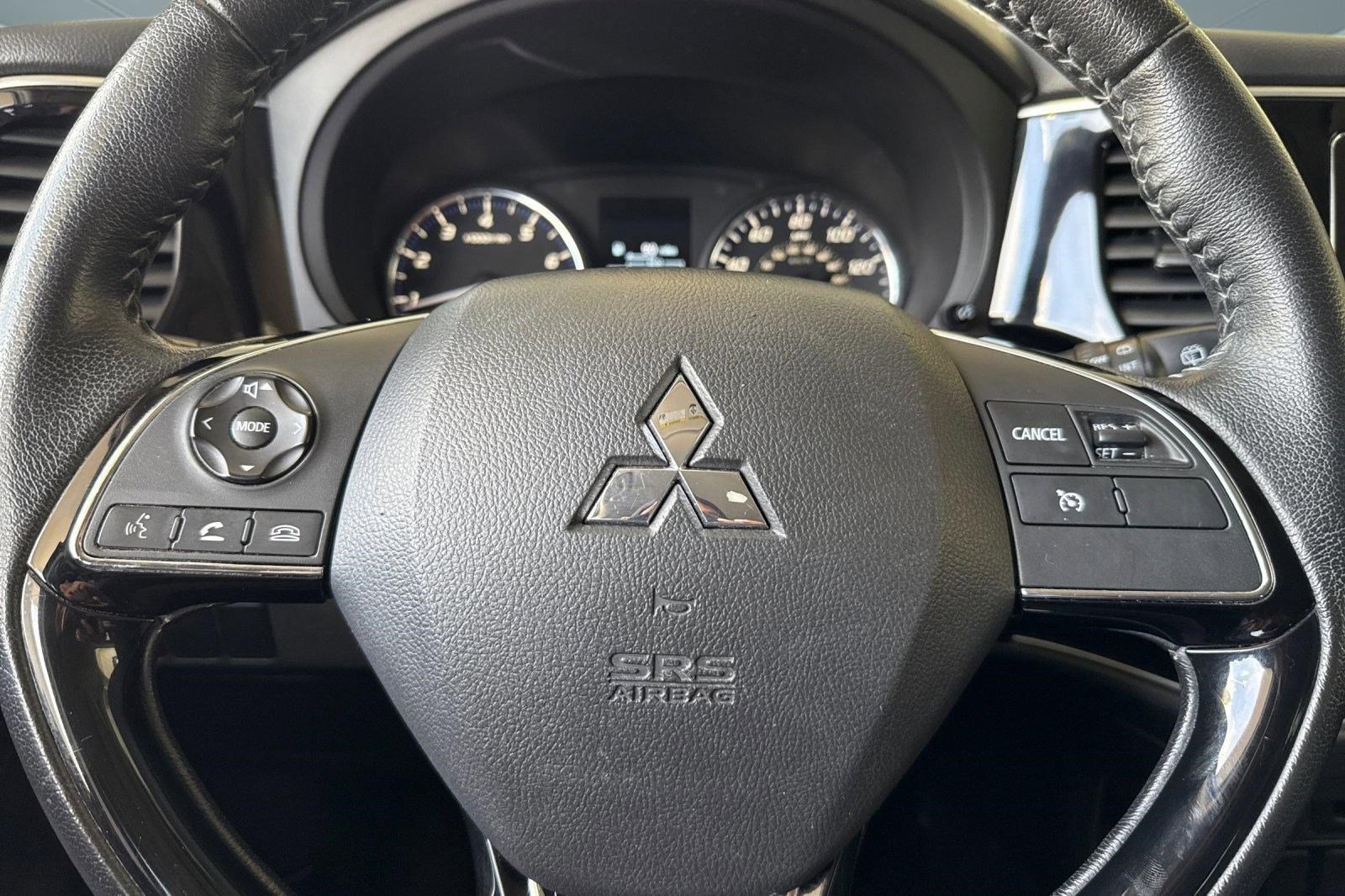 Used 2019 Mitsubishi Outlander SE FWD image 15