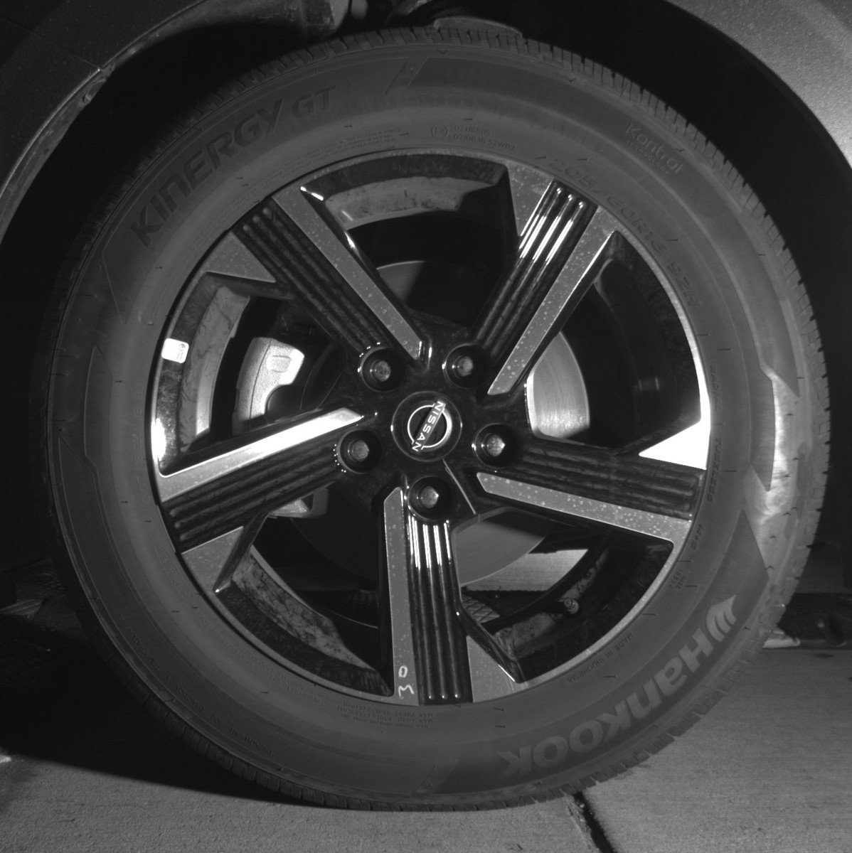 Used 2025 Nissan Sentra SV image 12