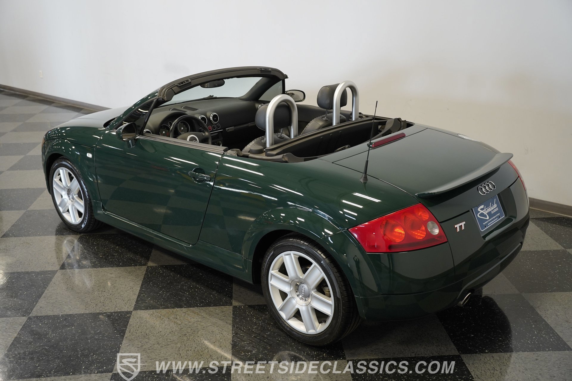 Used 2004 Audi TT 1.8T image 16