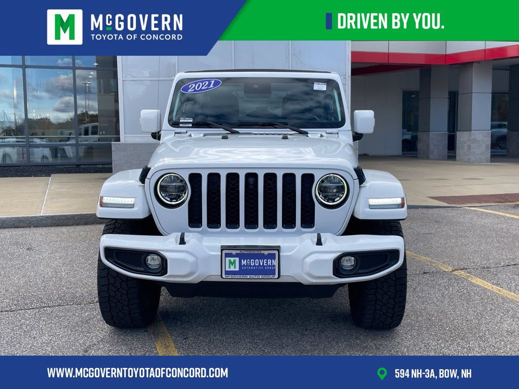 Used 2021 Jeep Wrangler Unlimited Sahara AWD/4WD image 8