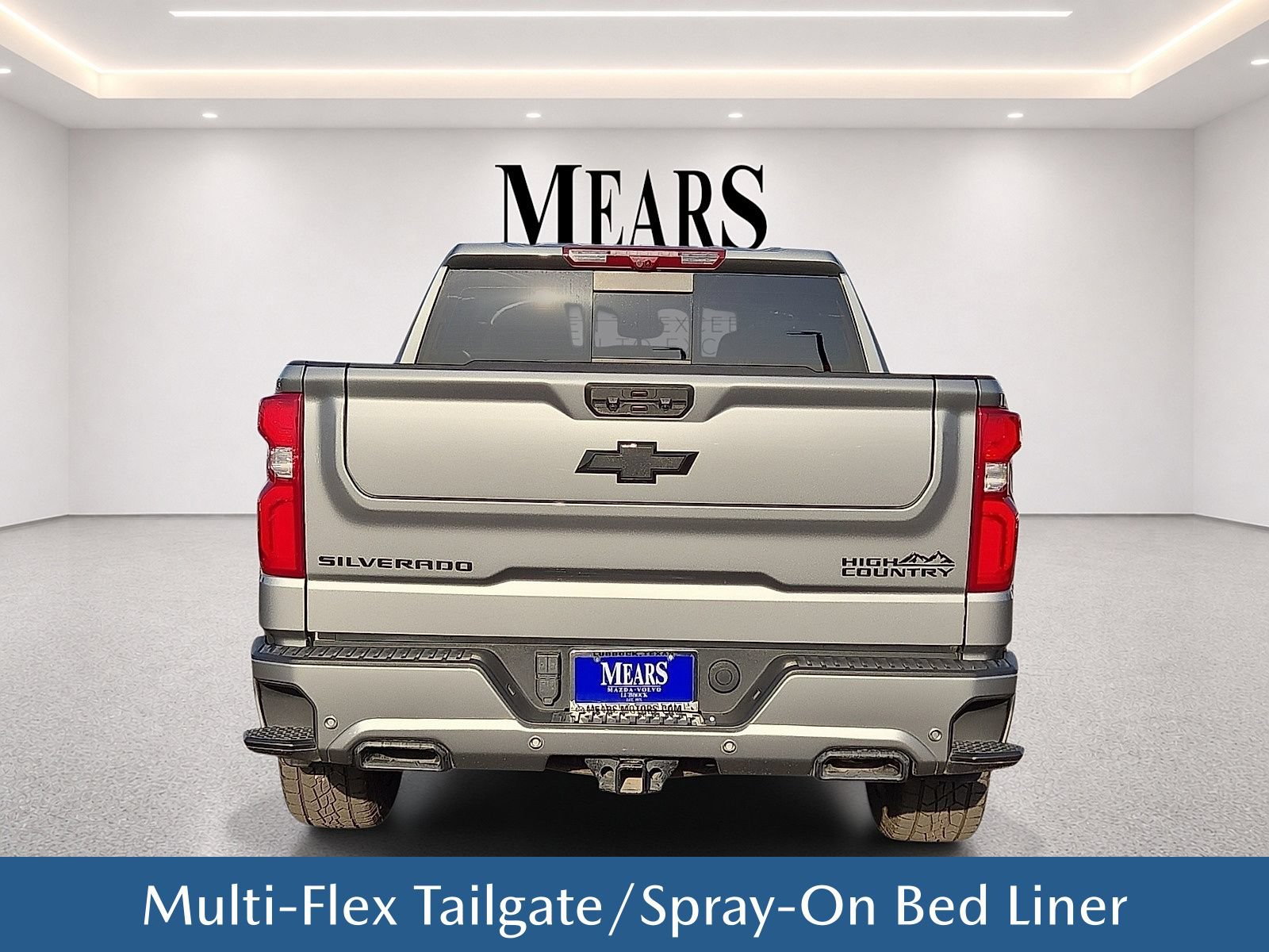 Used 2024 Chevrolet Silverado 1500 High Country w/ Technology Package AWD/4WD image 5