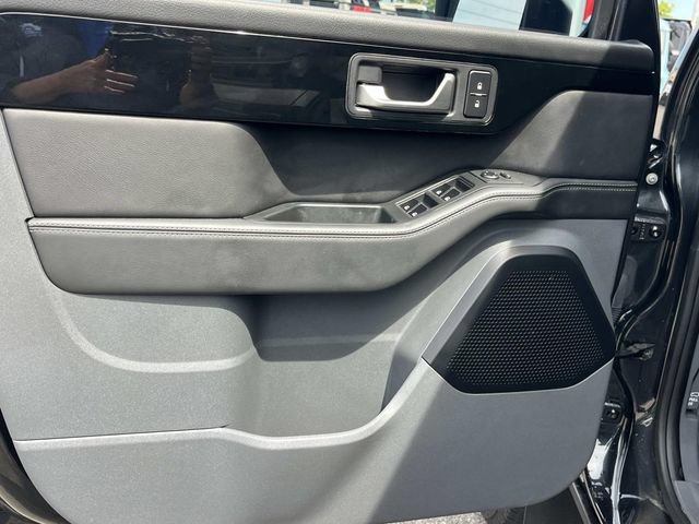 Used 2024 INEOS Grenadier AWD/4WD image 24