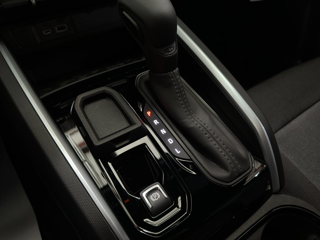 New 2026 Chevrolet Colorado W/T w/ WT Custom Package image 24