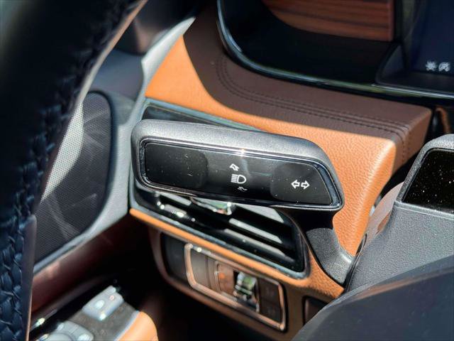 Certified 2024 Lincoln Navigator Reserve AWD/4WD image 22