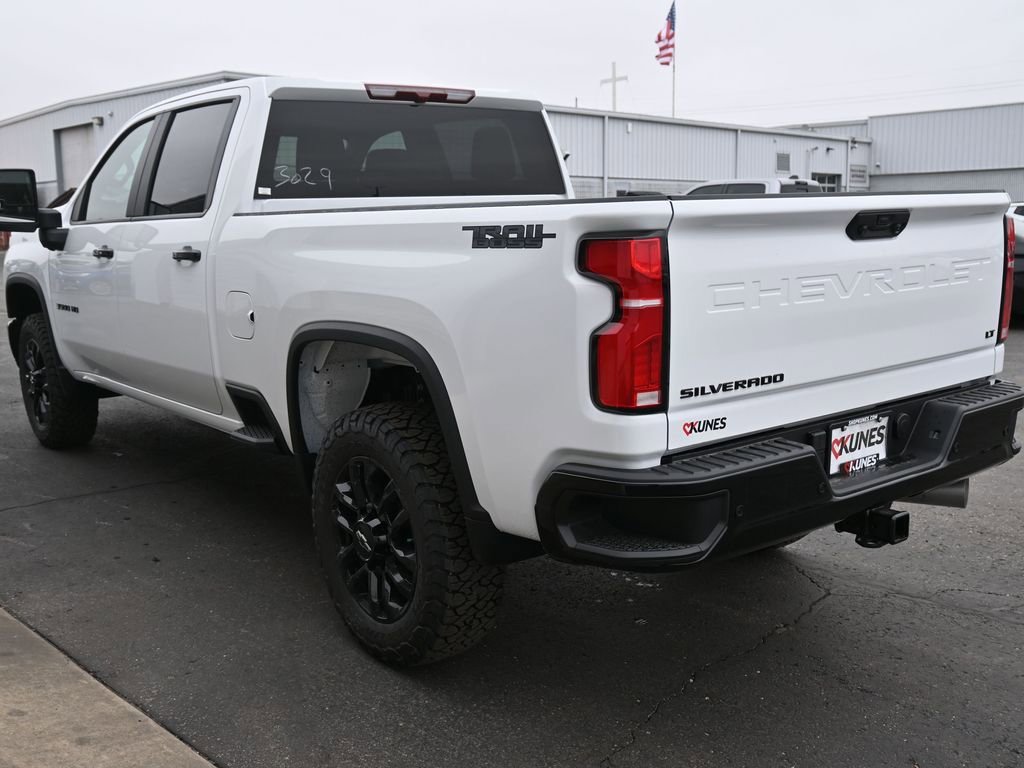 New 2026 Chevrolet Silverado 3500 LT w/ Trail Boss Package image 9