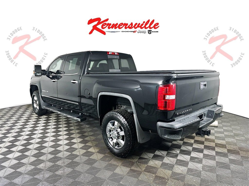 Used 2018 GMC Sierra 3500 Denali w/ Duramax Plus Package image 5
