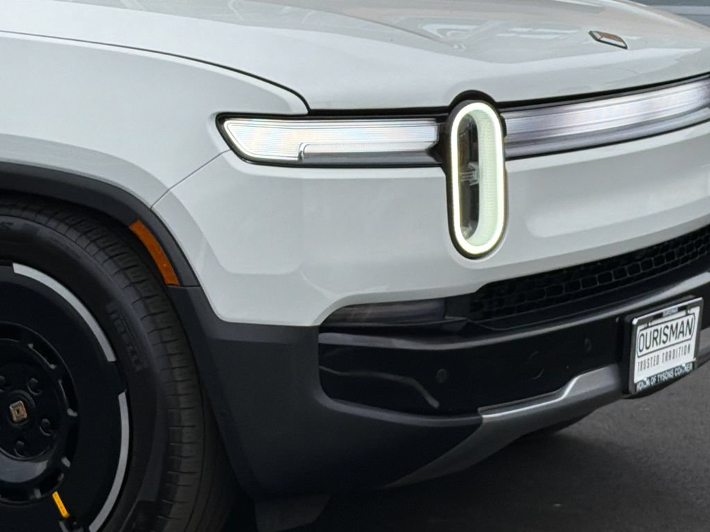 Used 2025 Rivian R1T Adventure AWD/4WD image 6