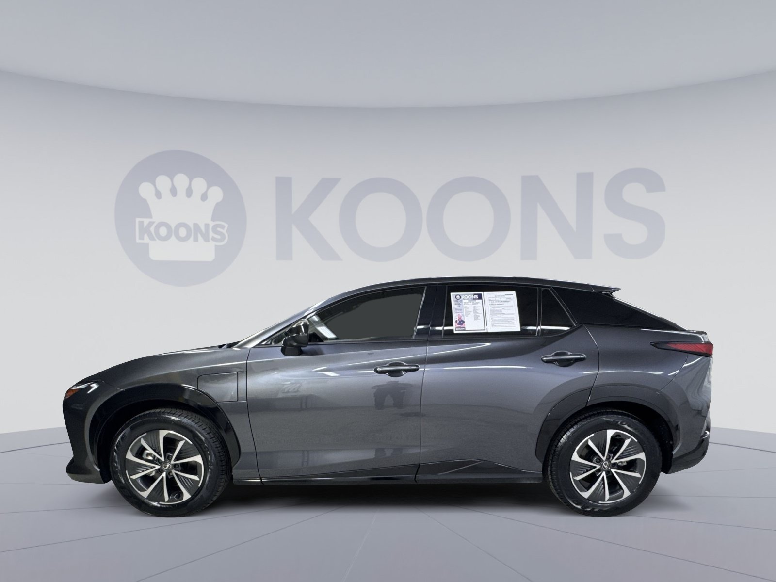 Used 2024 Lexus RZ 300e Premium w/ Accessory Package (Z1) FWD image 17