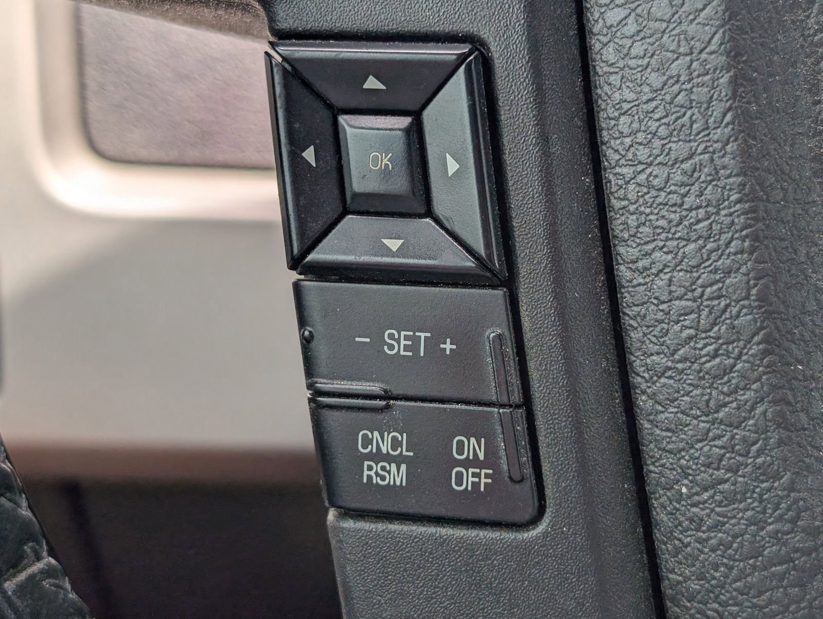 Used 2012 Ford F150 FX4 w/ FX Luxury Pkg AWD/4WD image 21