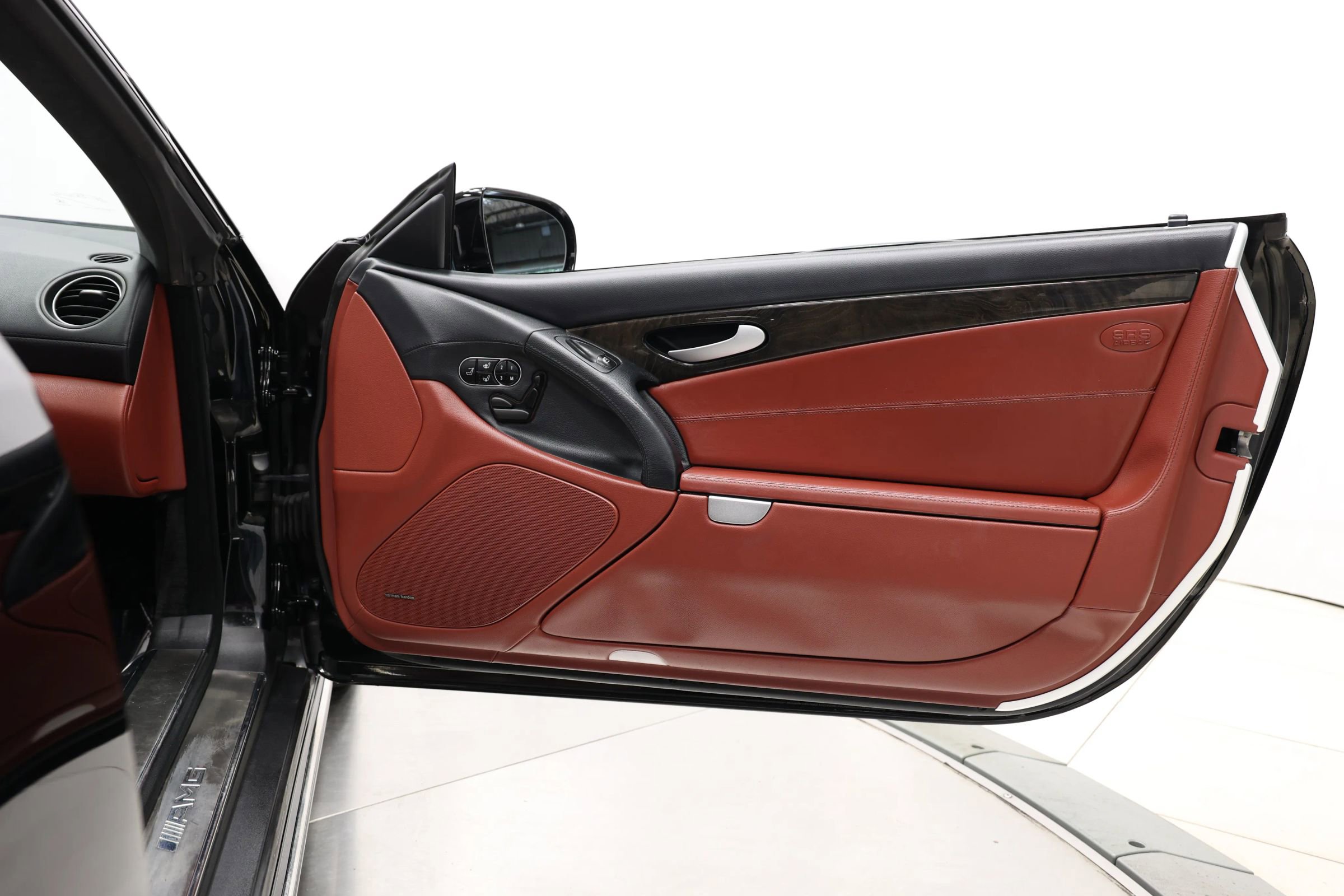 Used 2012 Mercedes-Benz SL 63 AMG image 60