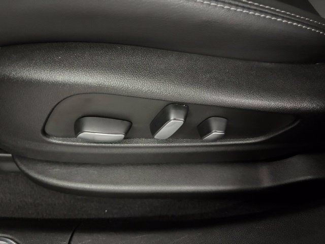 Used 2023 Cadillac XT5 Premium Luxury AWD/4WD image 10