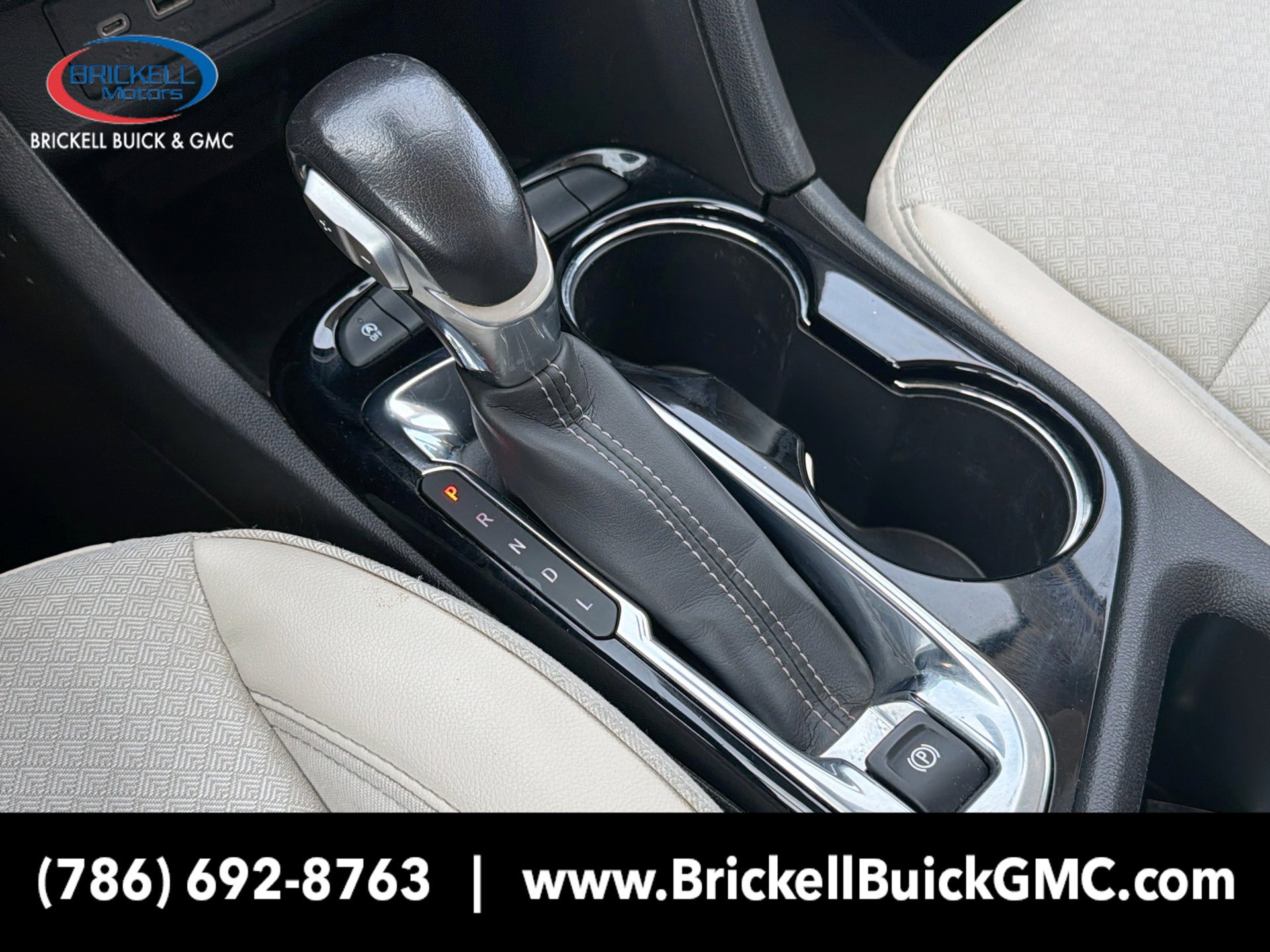 Used 2023 Buick Encore GX Preferred w/ Cold Weather Comfort Package FWD image 28