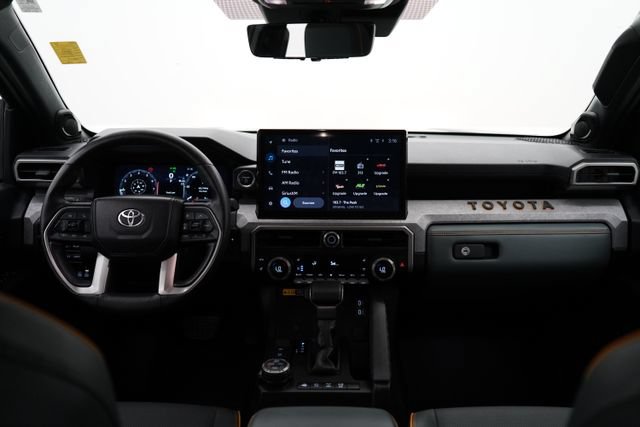 Used 2025 Toyota 4Runner Trailhunter AWD/4WD image 15