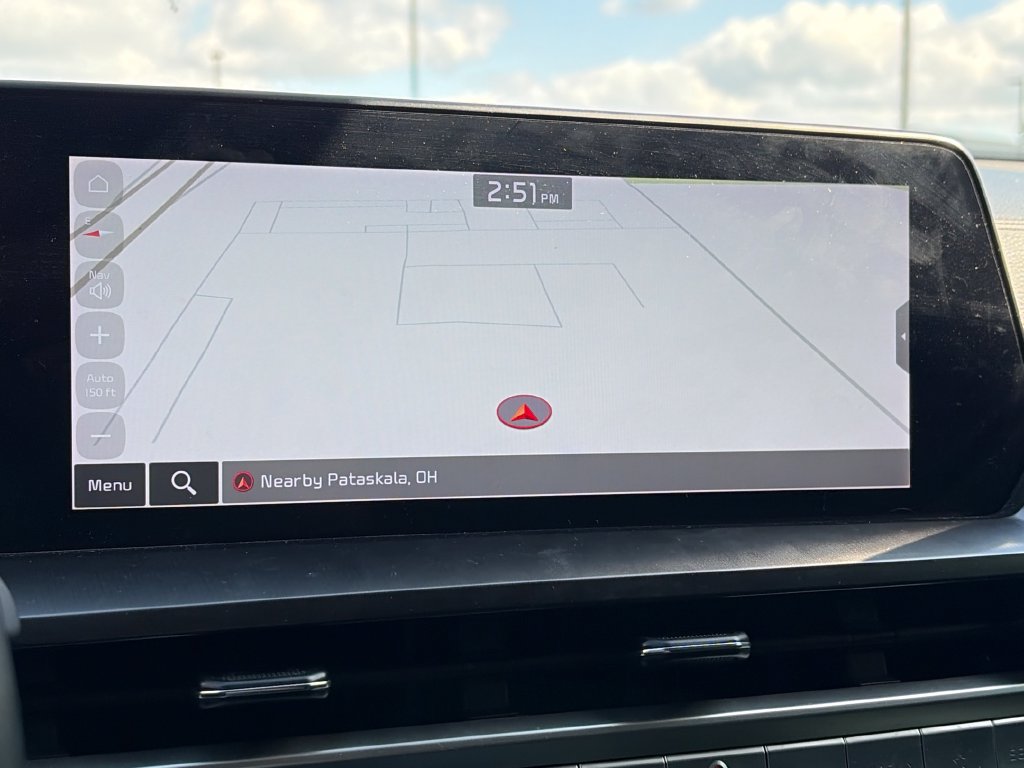 Used 2024 Kia Telluride S FWD image 19