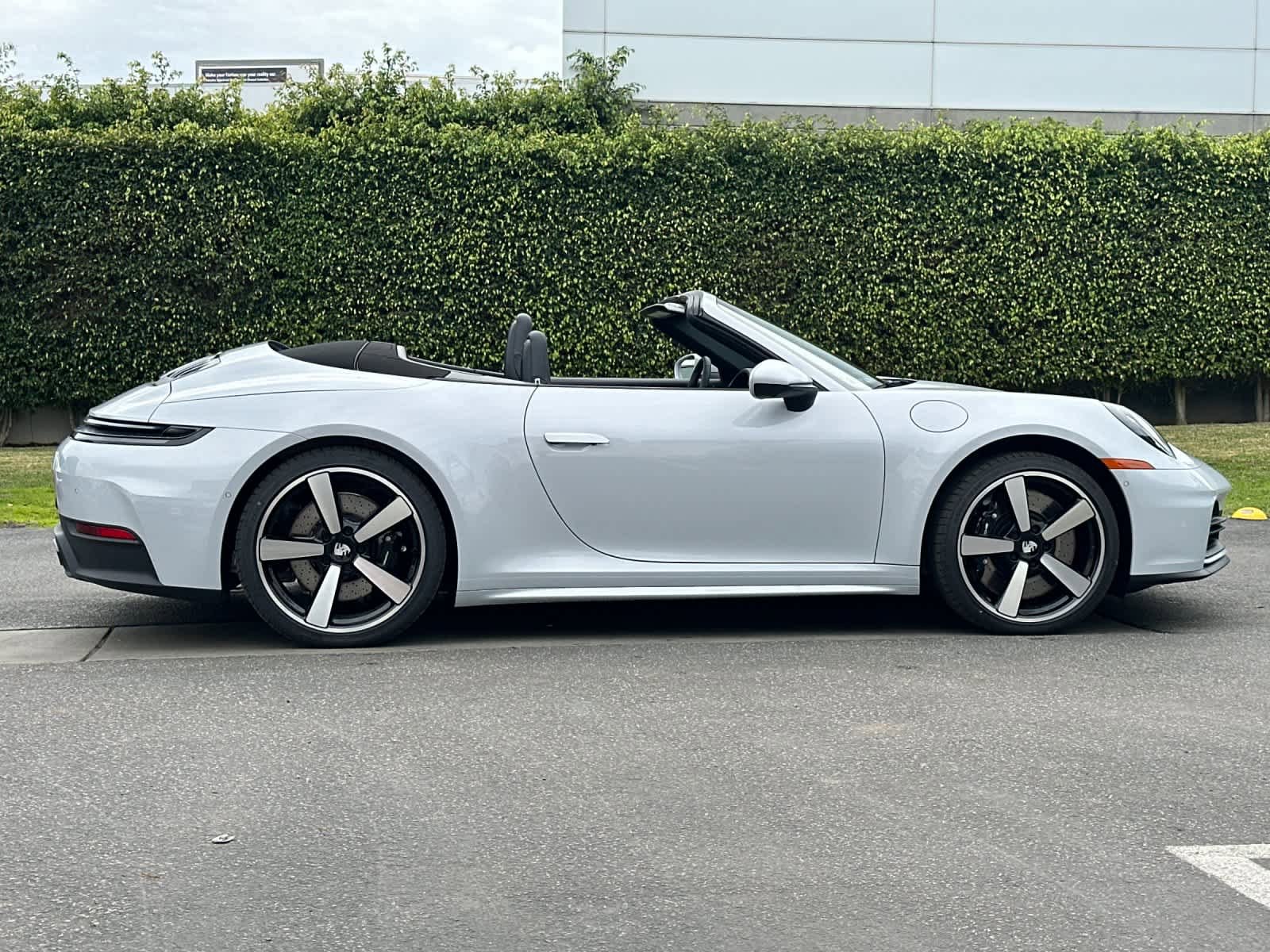 New 2026 Porsche 911 Carrera 4S AWD/4WD image 8