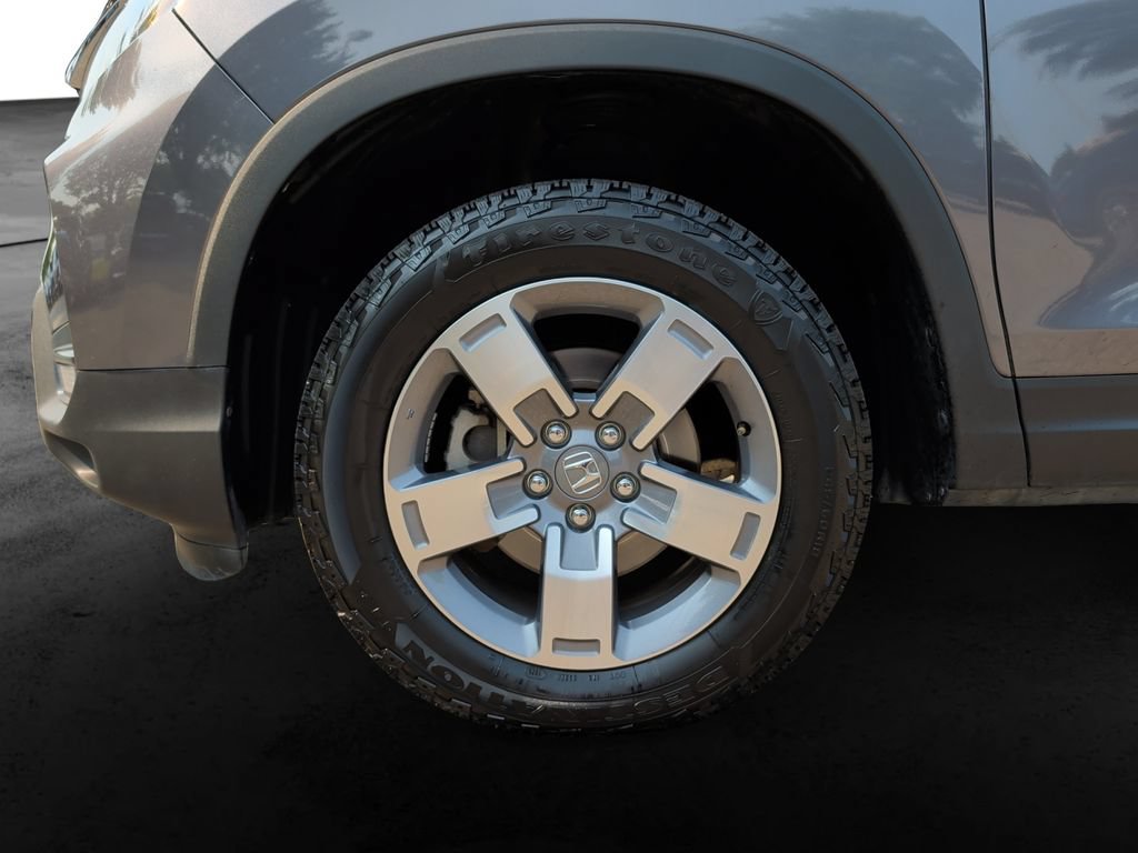 Used 2025 Honda Ridgeline RTL image 9