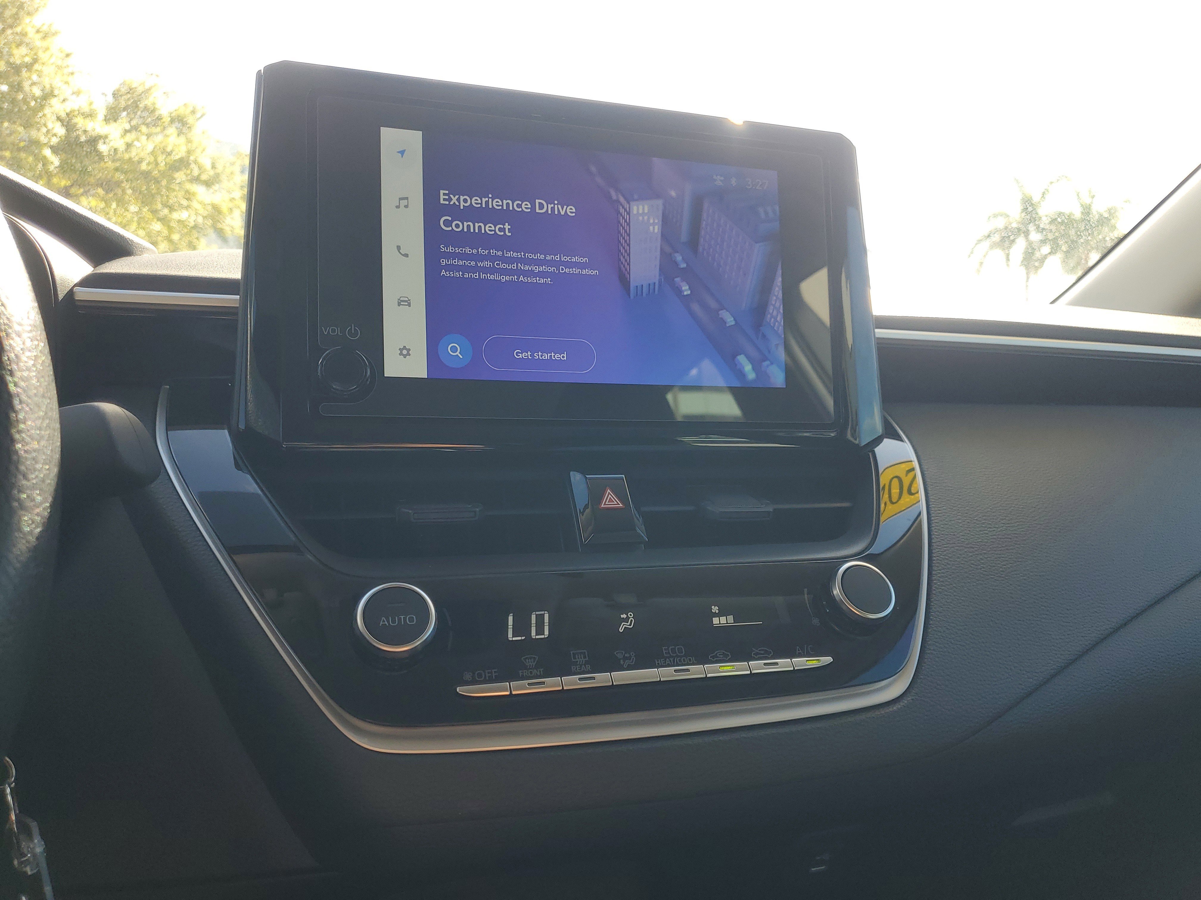 Certified 2025 Toyota Corolla LE image 25