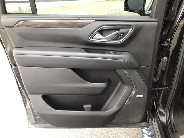 Used 2022 Chevrolet Suburban Z71 w/ Z71 Off-Road Package image 24