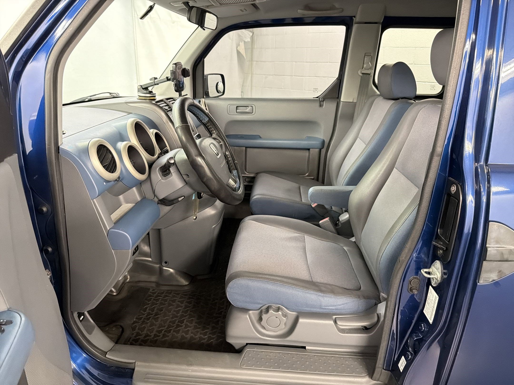 Used 2003 Honda Element EX image 5