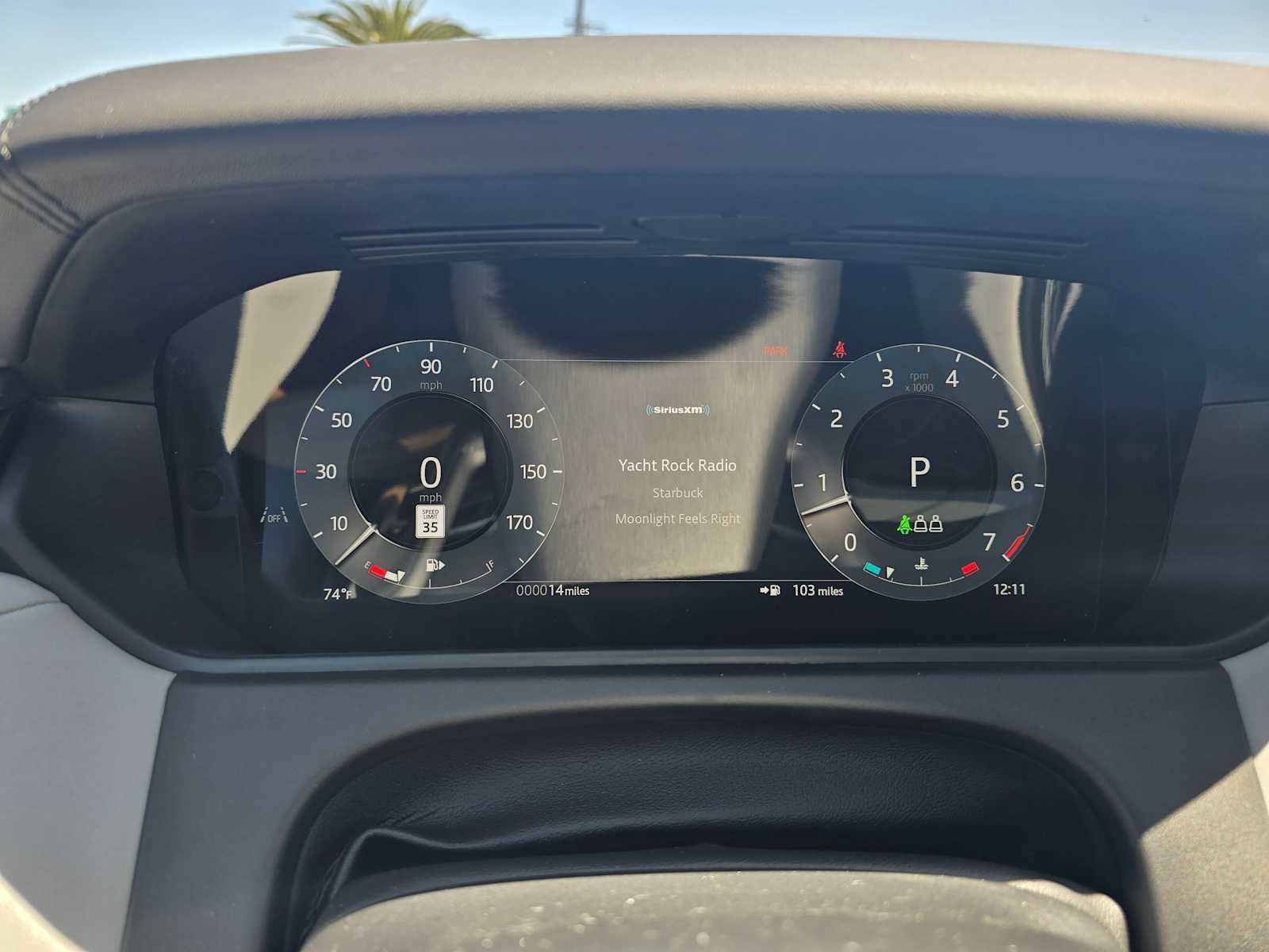 Certified 2026 Land Rover Range Rover Velar Dynamic SE image 27