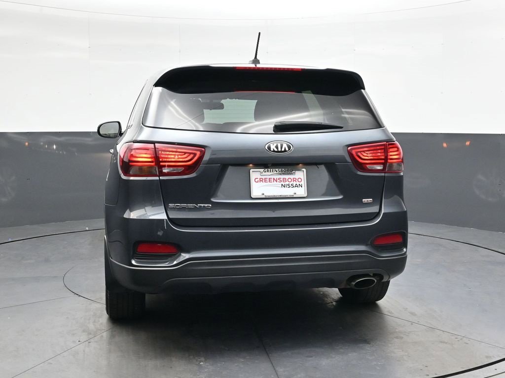 Used 2020 Kia Sorento LX image 5