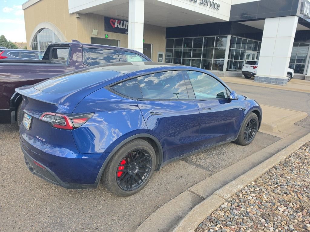 Used 2021 Tesla Model Y Performance AWD/4WD image 4