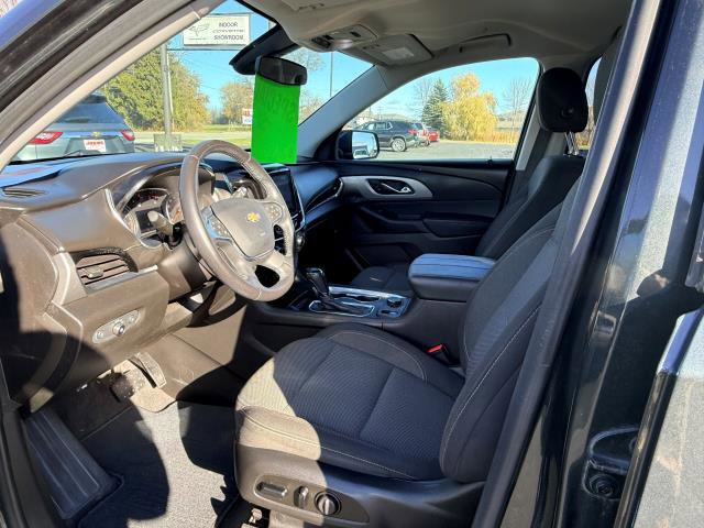 Used 2020 Chevrolet Traverse LT w/ Driver Confidence II Package image 7
