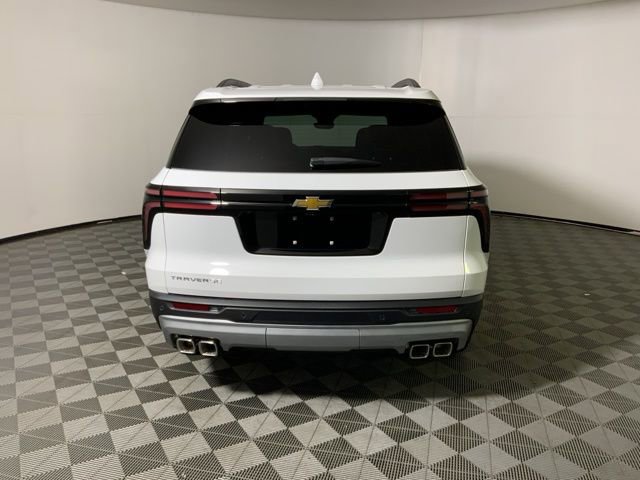 New 2026 Chevrolet Traverse LT w/ Driver Confidence Package image 9